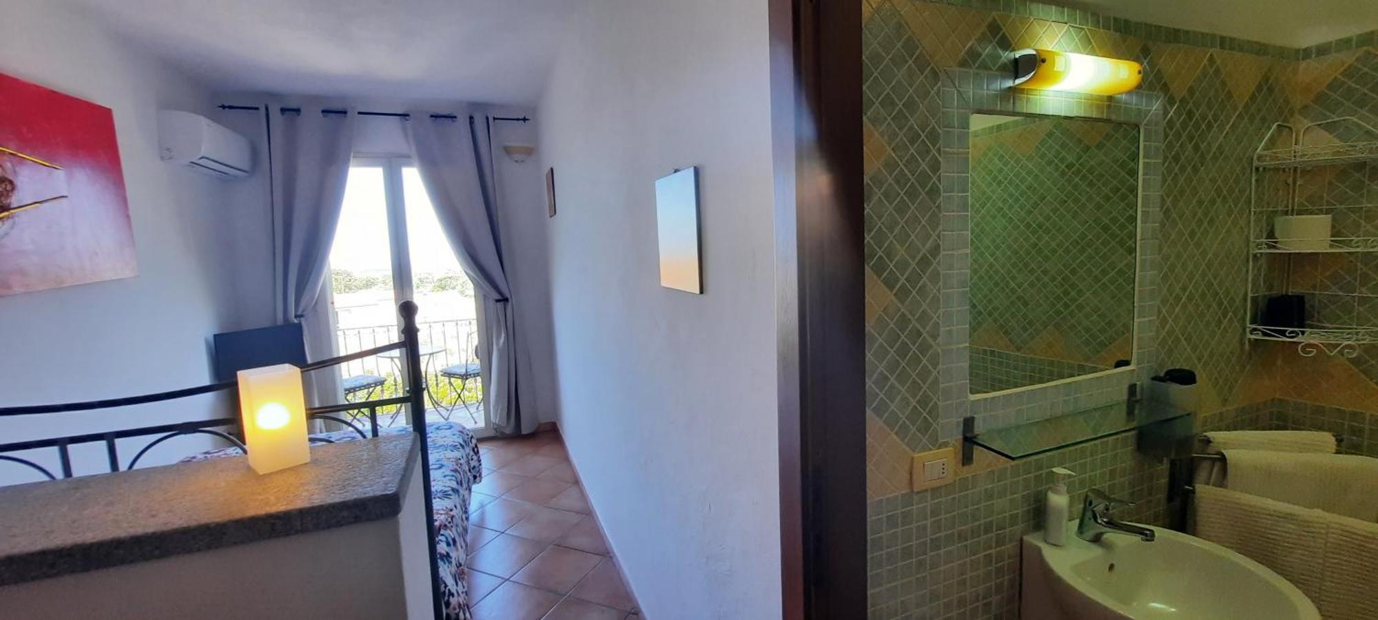 Villa Agnese Badesi Eksteriør billede